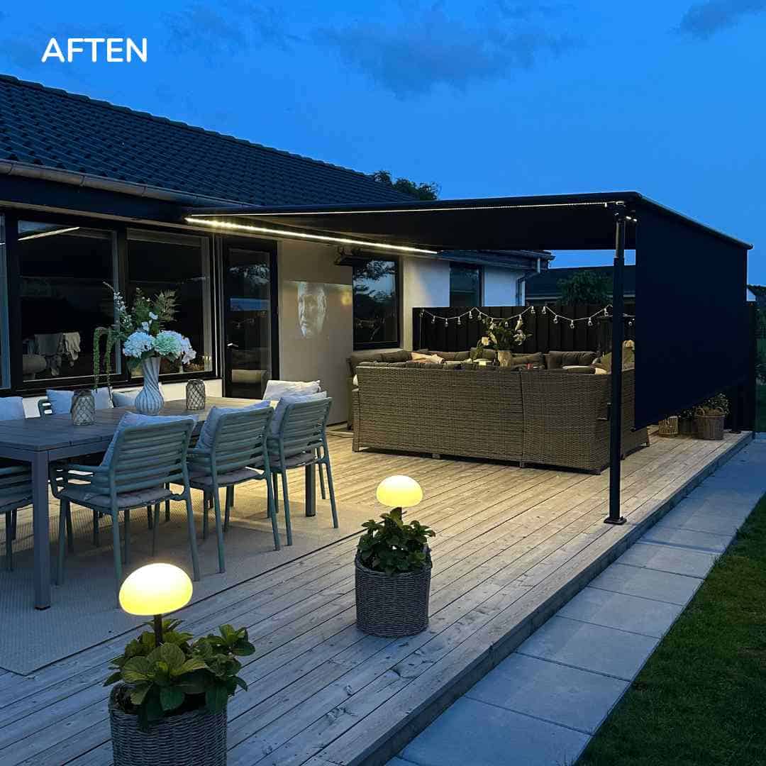 Pergola i aftenlys